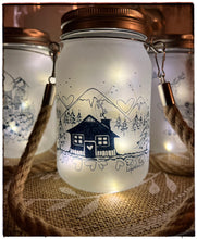 Charger l'image dans la galerie, Lanterne ''Chalet Hivernal en Montagne''