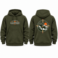 Charger l'image dans la galerie, Hoodie chasse à l'orignal vert militaire, chandail à capuchon La Belle Gaspésie
